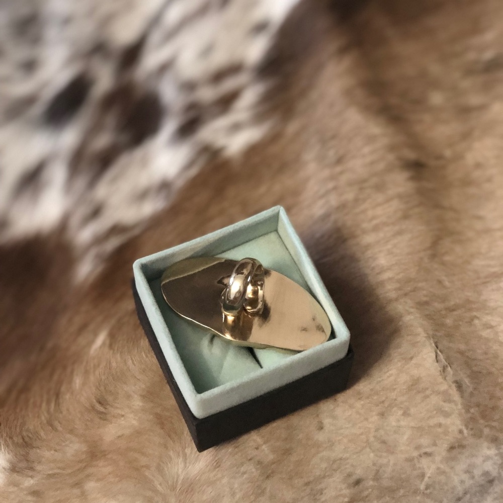Ice Cocktail Ring - Picture 5 of 8